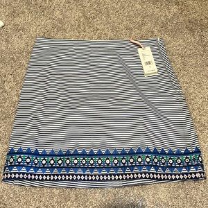 NWT Vineyard Vines striped skirt